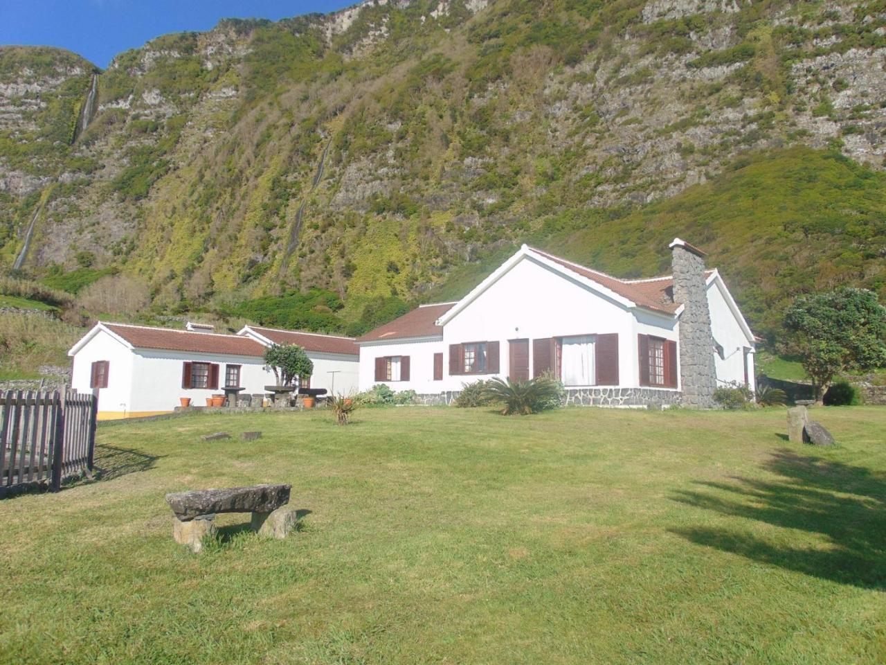 Casas Da Cascata Villa Lajes das Flores Exterior foto