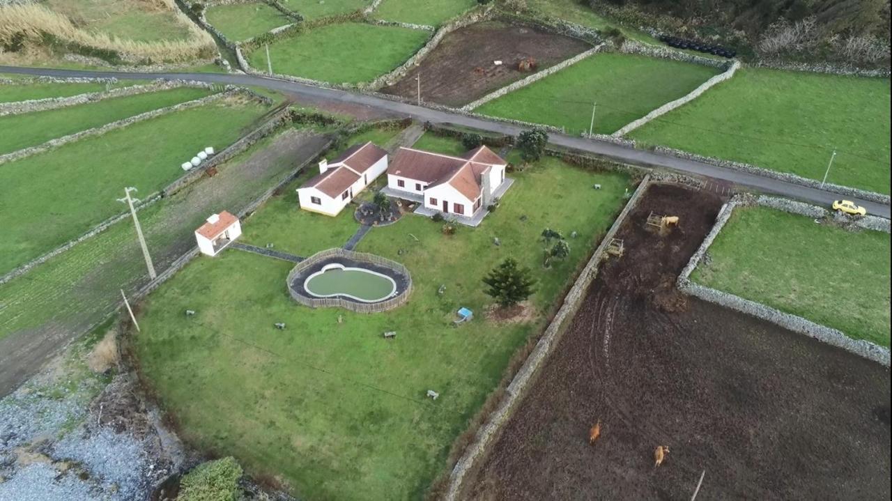 Casas Da Cascata Villa Lajes das Flores Exterior foto